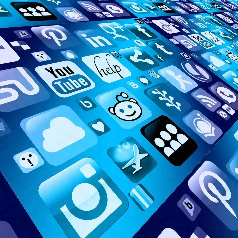 A Healthier Relationship With Social Media Starts With Awareness
